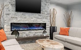 Holiday Inn Hotel & Suites Des Moines-Northwest By Ihg